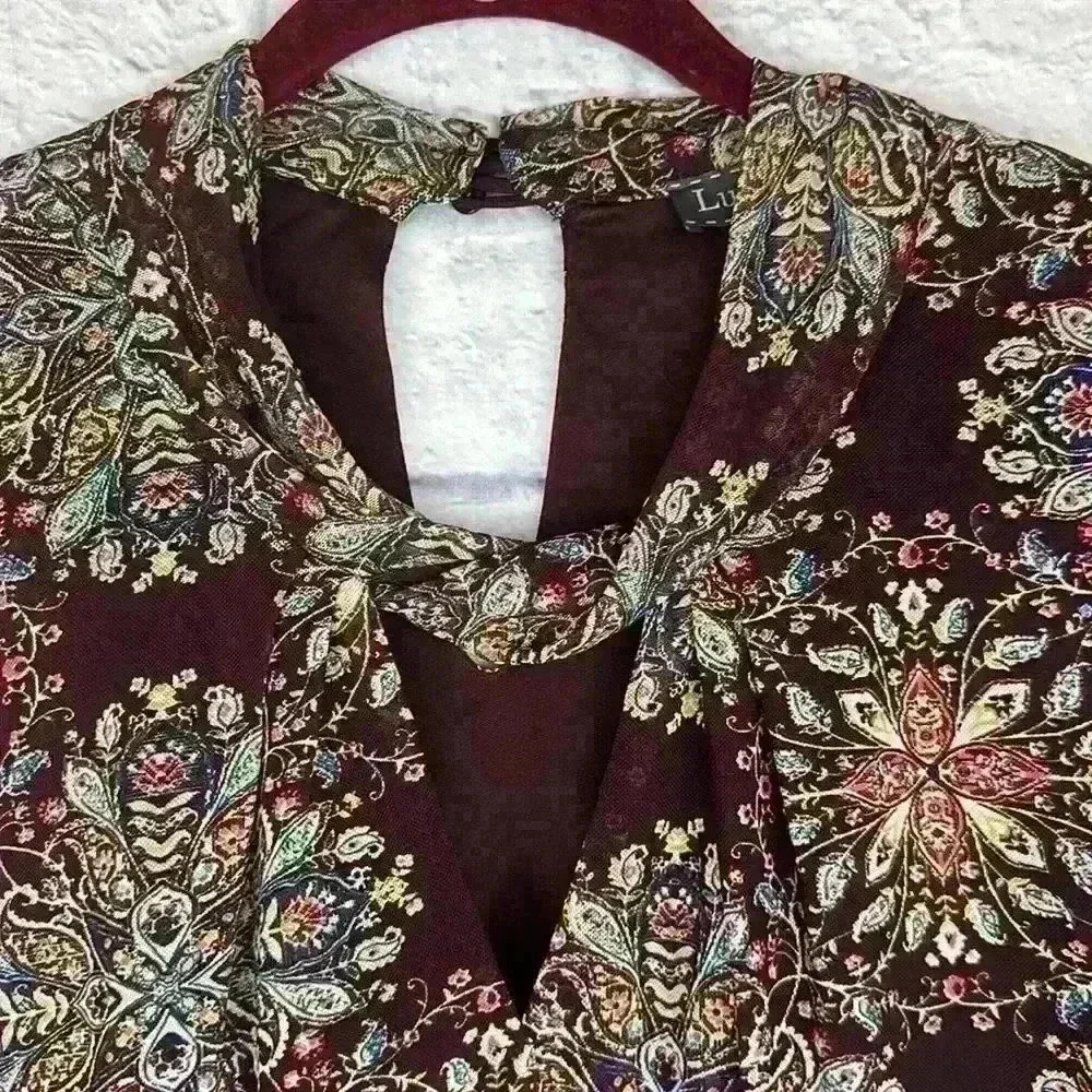 Luxology Tank Blouse Floral Print Size XL - Picture 2 of 6